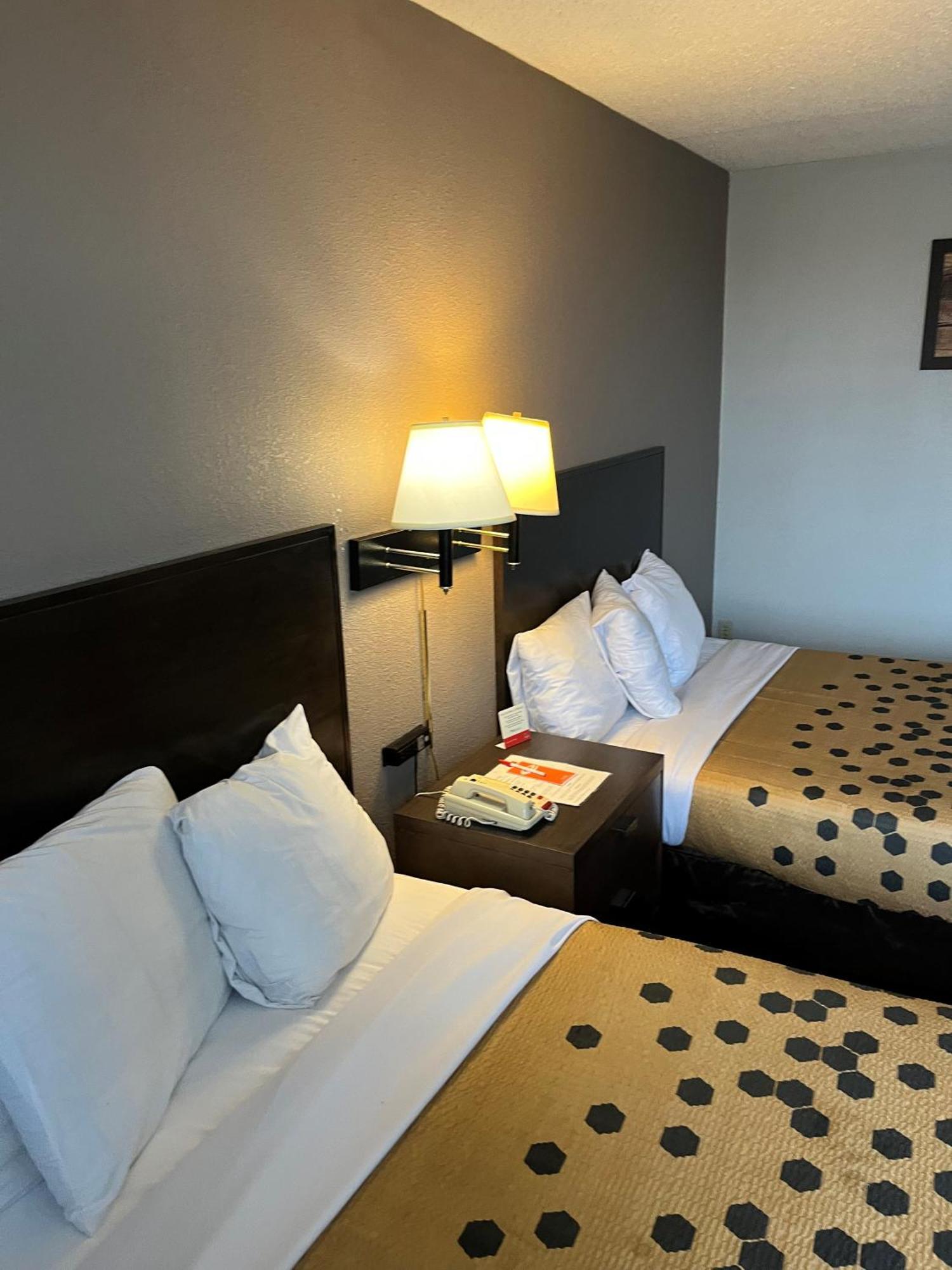 Red Carpet Inn Quantico Dumfries Esterno foto