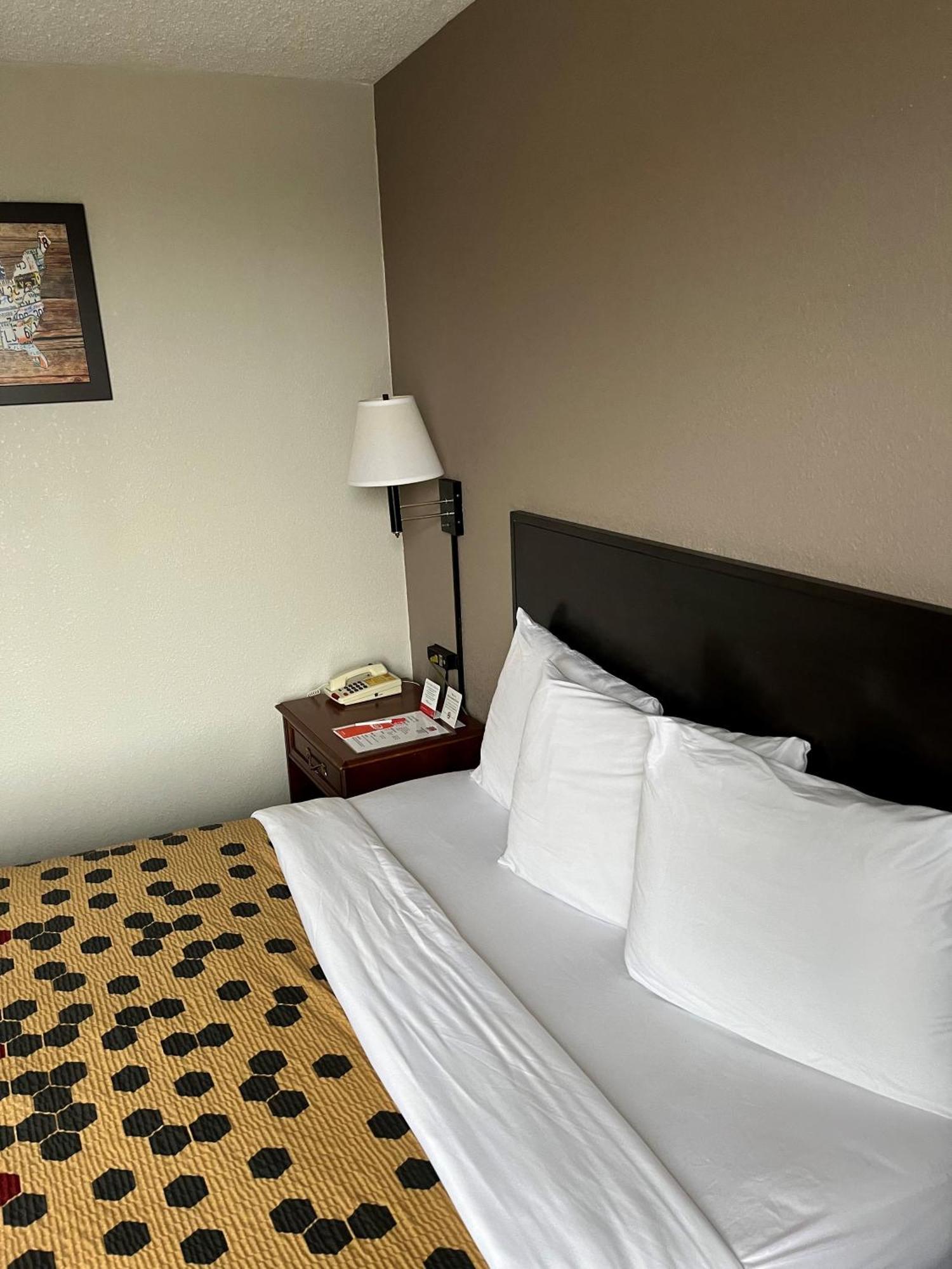Red Carpet Inn Quantico Dumfries Esterno foto