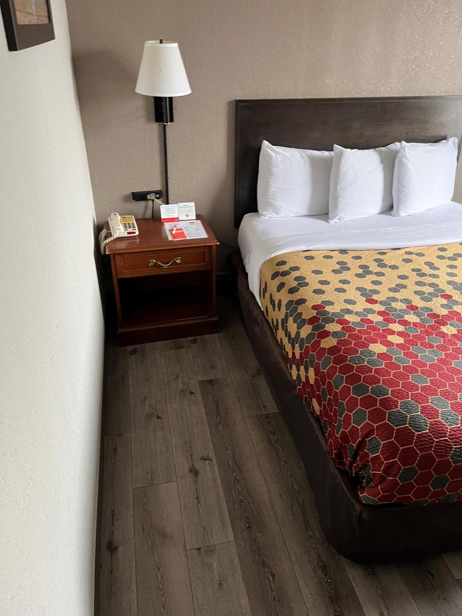Red Carpet Inn Quantico Dumfries Esterno foto